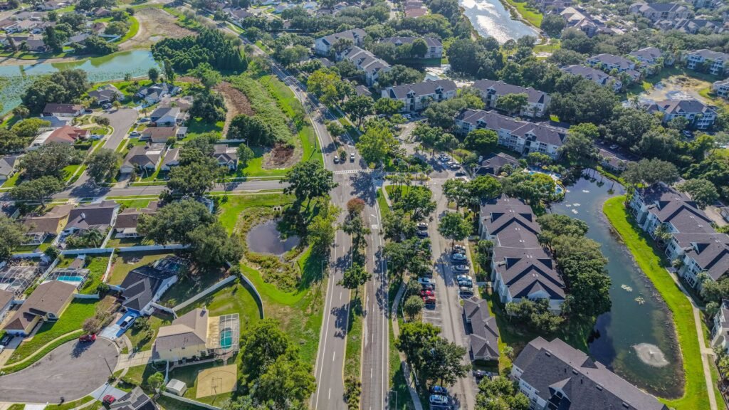 Vue aérienne d'un quartier résidentiel